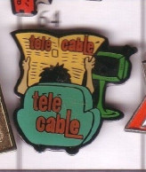 U64 Pin's JOURNAL Télé Cable Presse Média Achat Immédiat - Media