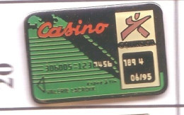 S20 Pin's Bank BANQUE BNP Paribas Personal Finance CREDIT COFINOGA Magasin CASINO Achat Immédiat - Banks