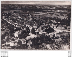 L16-82) LAFRANCAISE (TARN ET GARONNE)  VUE PANORAMIQUE AERIENNE - EN 1960 - ( 2 SCANS ) - Lafrancaise