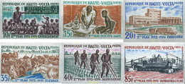 19116 MNH ALTO VOLTA 1972 2 PLAN DEL DESARROLLO - Haute-Volta (1958-1984)