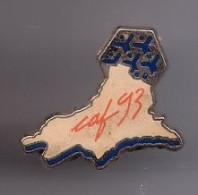 Pin's CAF 93  Réf  1060 - Administración