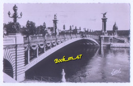 {99550} Paris , Pont Alexandre III - Bridges