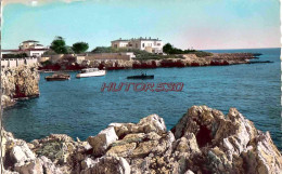 CPSM LE CAP D'ANTIBES - LA POINTEDE L'ILETTE - Cap D'Antibes - La Garoupe