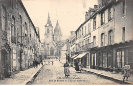 VALOGNES - Rue De Poterie Et L'Eglise Saint Malo - Très Bon état - Valognes