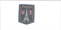 ECUSSONS TISSUS   PARIS   Tour Eiffel    DPT 75     **  RARE       A  SAISIR  **** - Patches