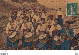 L29- SETIF - ALGERIE - TIRAILLEURS ALGERIENS  - NOUBA -  LES TAMBOURS - CARTE TOILEE  COULEURS - EN 1908 - ( 2 SCANS ) - Setif