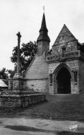 CPSM  PLOUHA - KERMARIA -  Le Calvaire Et La Chapelle De Kermaria (XIIIe S.) - Plouha