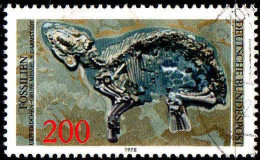 RFA Poste Obl Yv: 822 Mi:975 Fossilien Urpferdchen-Grube Messel B.Darmstadt (cachet Rond) - Fossielen