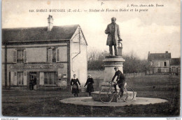 28 SOREL MOUSSEL -- Statue De Firmin Didot Et La Poste - - Sorel-Moussel