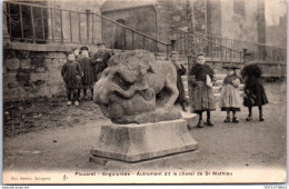 22 PLOUARET - Le Cheval De Saint Mathieu - Plouaret