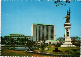 PC PHILIPPINES, LEGASPI MONUMENT, MANILA HOTEL, Modern Postcard (b60239) - Filippine