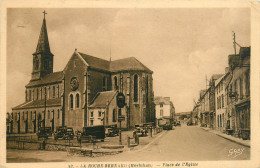 56* LA ROCHE BERNARD  Place De L Eglise          RL42,0055 - La Roche-Bernard