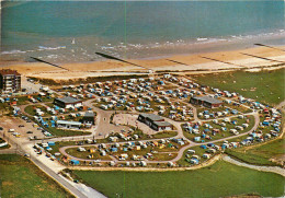 14* COURSEULLES S/MER Camping Champ De Courses (CPM 10,5x15cm)   RL16,0796 - Courseulles-sur-Mer