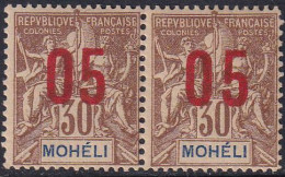 Mohéli N°19 A Chiffres Espacés Tenant à Normal Qualité:* Cote:90 - Ongebruikt