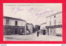 F-17-Pont L'Abbé D'Arnoult-09Ph98  La Rue Conduisant à La Gare, Quincaillerie, Chapellerie, Cpa Braun BE - Pont-l'Abbé-d'Arnoult