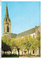 APXP11-0608-68 - CERNAY - Eglise Saint-Etienne Et Fontaine - Cernay