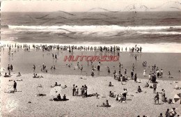 CPSM BISCAROSSE - LANDES - LE BAIN DANS LA VAGUE - Biscarrosse