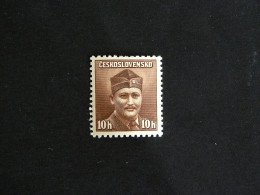 TCHECOSLOVAQUIE CESKOSLOVENSKO CZECHOSLOVAKIA YT 388 ** MNH - DOCTEUR NOVAK - Ungebraucht