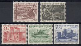 Czechoslovakia 1956 Mi 949-953 MNH  (ZE4 CSK949-953) - Usines & Industries