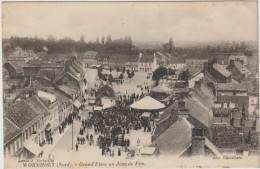 WORMHOUT - Grand'Place Un Jour De Fête. - Wormhout