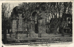 Delcampe - CPA CAVAILLON Porte Datant Des Romains (1086402) - Cavaillon