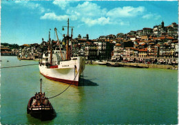 CPM PORTO Fleuve Douro Droite Le Quai Da Ribeira PORTUGAL (750721) - Porto
