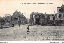 ABOP7-80-0551 - ROYE Après La Grande Guerre - Place D'Armes Et Rue De Paris - Roye