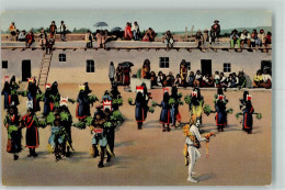 39746034 - Indianische Tracht Erntedankfest - Dans