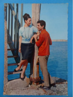 Delcampe - CPM Neuve N°397 Couple Imprimée En Italie Annnées 50-60 - Paare