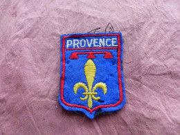 EC-454 , ECUSSON TISSU, Région PROVENCE - Patches
