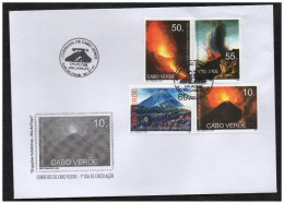 Cabo Verde 2007 - Erupçoes Vulcanicas Da Ilha Do Fogo Vulkan Volcano Vulcan Volcans 4 Val. FDC - Cap Vert