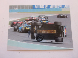 AUTO FORMULE 1 PHOTO 17x12 2005 BUDAPEST ACCIDENT Christian KLIEN RED BULL - Automovilismo - F1