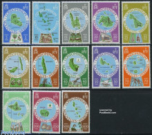 New Hebrides 1977 Definitives, Maps 13v F, Mint NH, Various - Maps - Neufs