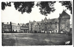 61  Gace - Place Du   Chateau - Gace