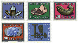35924 MNH SUIZA 1960 PRO PATRIA. MINERALES Y FOSILES - Fossielen
