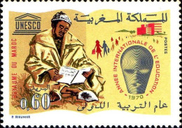 Maroc Poste N** Yv: 608 Mi:674 Unesco Année Internationale De L'éducation - Maroc (1956-...)