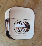 Carte Gucci Guilty A/patch - Modernas (desde 1961)
