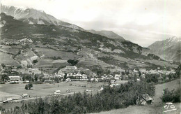 43531 - BARCELONNETTE - CPSM - LES BASSES HALPES / LES CASERNES ET LA PARTIE OUEST DE LA VILLE - Barcelonnette