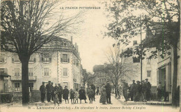 43711 - LAMASTRE - LA FRANCE PITTORESQUE / EN ATTENDANT LE TRAIN / AVENUE BOISSY D ANGLAS - Lamastre