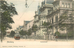 Delcampe - 2 X Cpa NÜRNBERG. Tramway Marienstrasse & Hauptmarkt Vers 1900 - Nürnberg