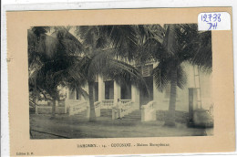 COTONOU- MAISON EUROPEENNE- RARE CARTE ISSUE D UN CARNET - Dahomey