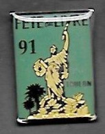 @@ Statue De La Place De La Liberté à Toulon Fête Du Livre 1991 Var PACA @@mj01 - Media
