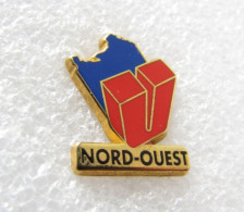 PIN'S  U   NORD OUEST    ARTHUS BERTRAND - Arthus Bertrand