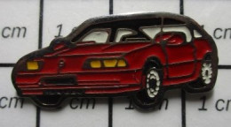 SP06 Pin's Pins / Beau Et Rare / AUTOMOBILES / VOITURE ROUGE A IDENTIFIER - Autres & Non Classés