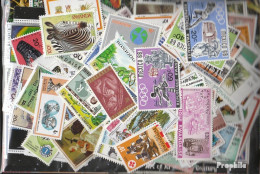 Ruanda Briefmarken-400 Verschiedene Marken - Collections