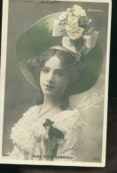MISS ROSIE CONNELY - Berühmt Frauen