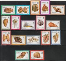BELIZE - N°455/71 ** (1980) Coquillages - Belize (1973-...)