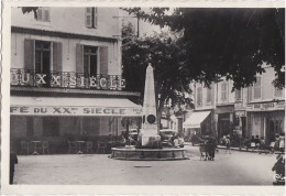 ISTRES Place De L Hotel De Ville Cpsm Pm - Istres