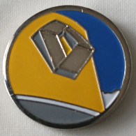 Jeton De Caddie - Automobile - RENAULT - BOULOGNE - En Métal - - Trolley Token/Shopping Trolley Chip