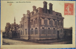 Doullens. Les Nouvelles écoles - Doullens